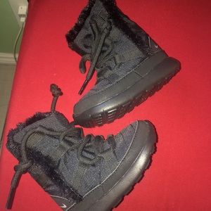 Nike baby boots